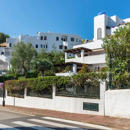 Lomas - Pool, Terrace & View Marbella